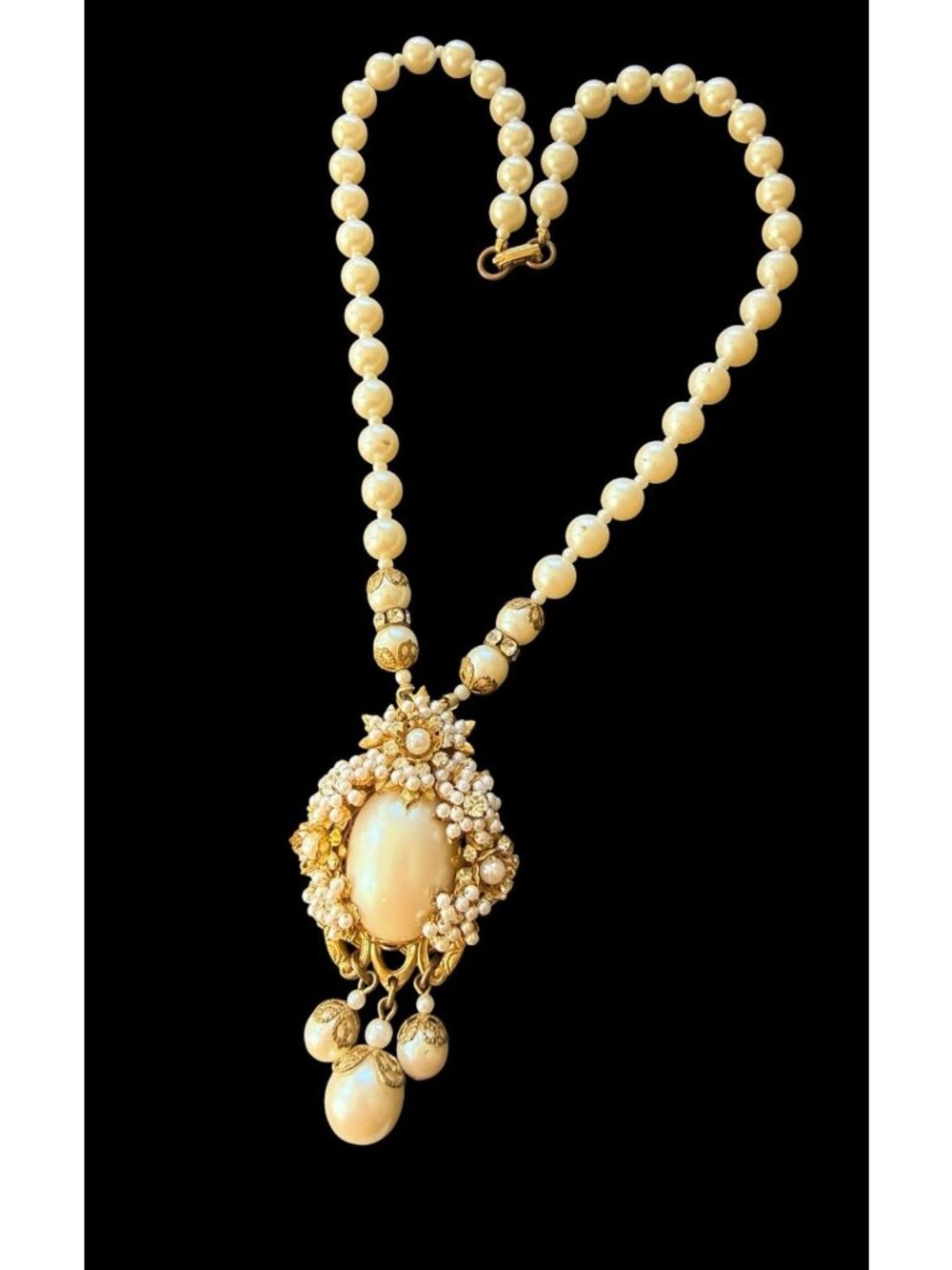 Vintage Baroque Faux Pearl Filigree Pendant Necklace Rhinestone Haskell Style